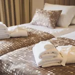 Hotel Akademis - Fit 4*