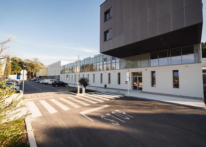 ホテル Akademis - Fit