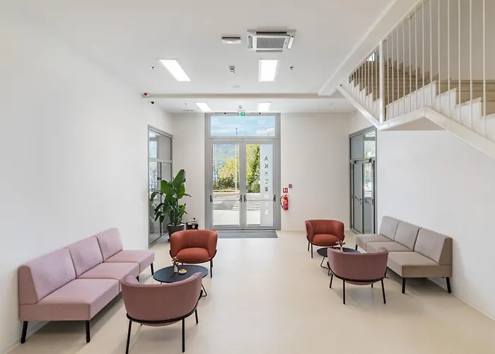 Akademis - Fit ホテル スプリト