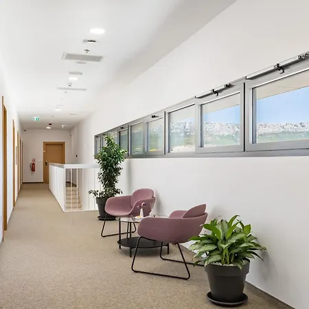 Hotel Akademis - Fit