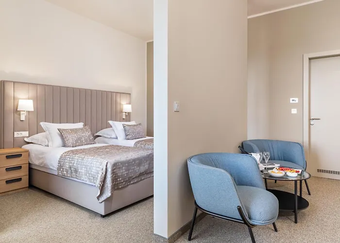 Akademis - Fit Hotel Split